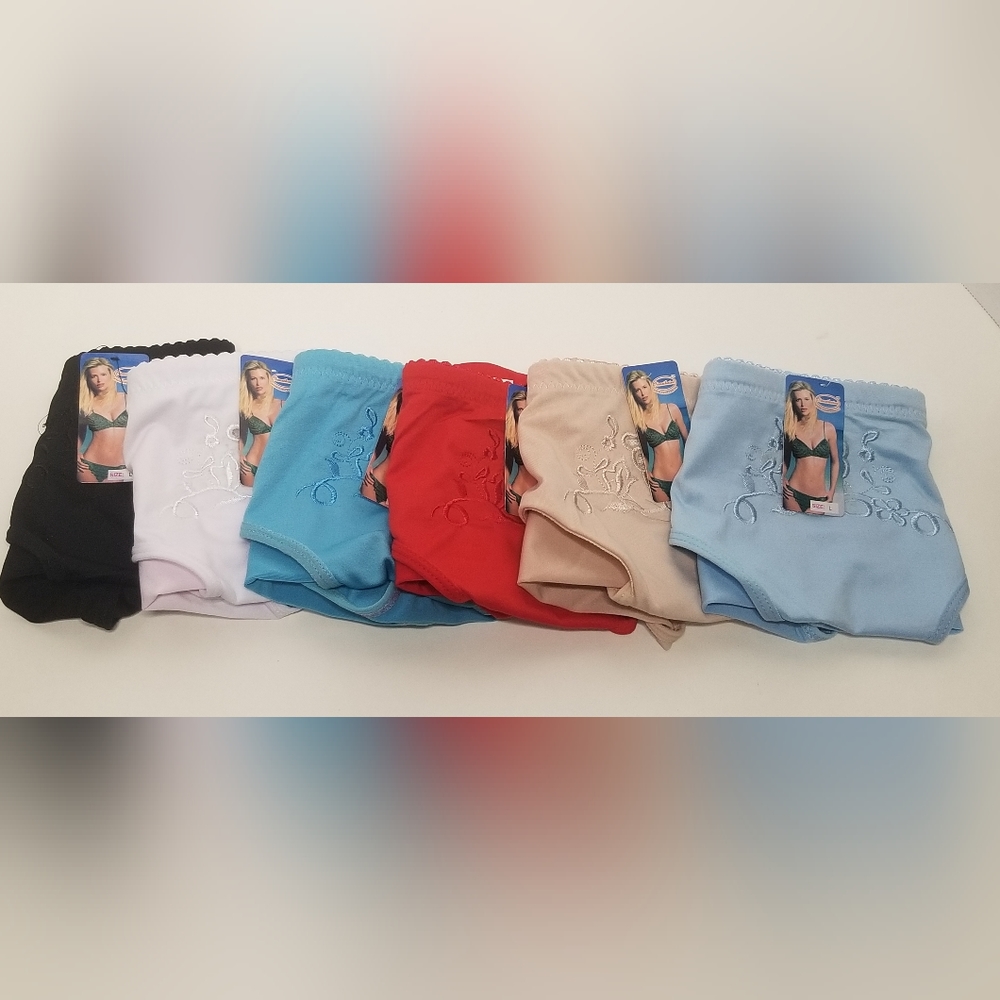 $1 EACH PAIR!!!! Set of 6 Women's Underwear Panties Large